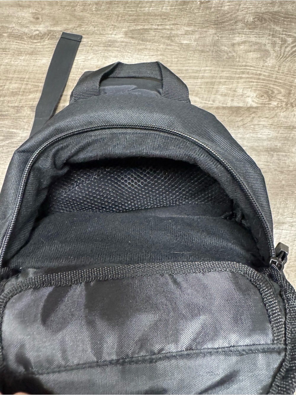 Pentax DSLR Slingback 2 Shoulder Strap Bag - Picture 2 of 4